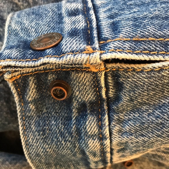 Levi’s Trucker Jacket - Picture 5 of 5